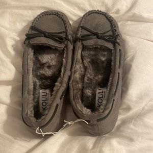 Moccasins Grey